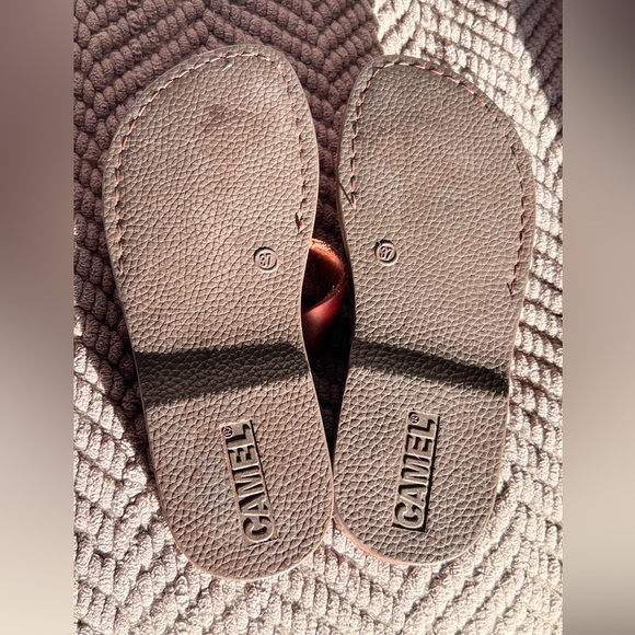 Camel sandals 7 - Picture 3 of 4
